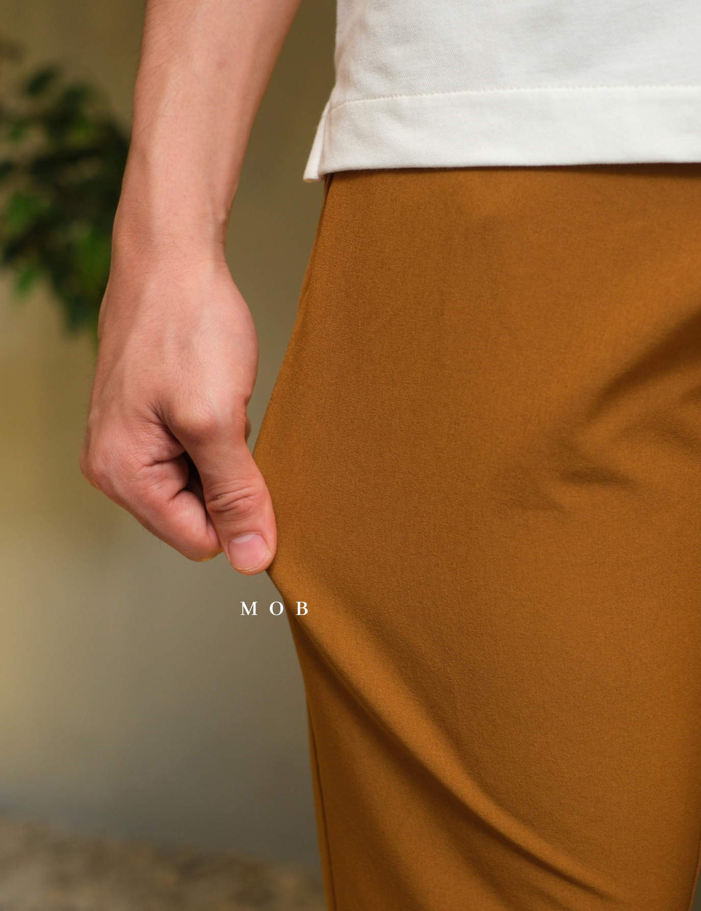 AIMPT01002 Travel Pants Brown