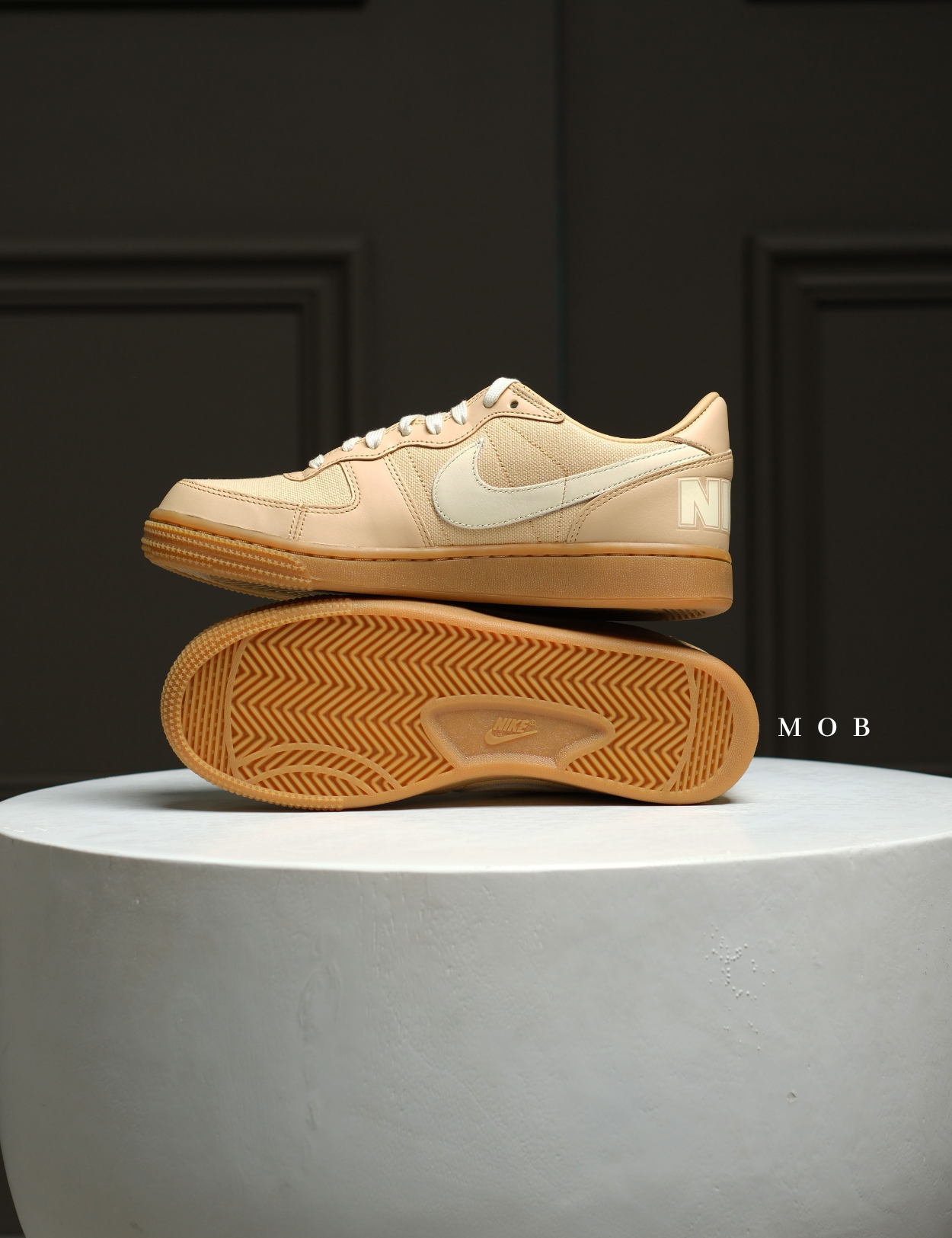 NKSSH03004 Terminator Low PRM Shoes Sesame Coconut Milk