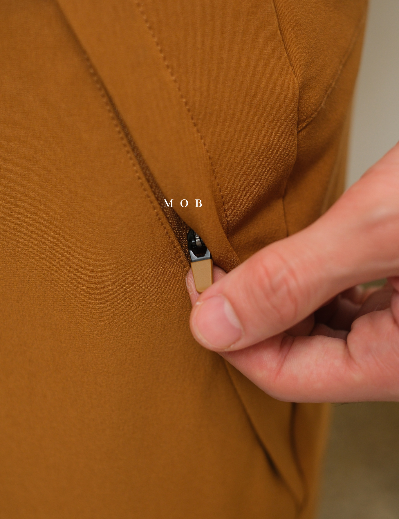 AIMPT01002 Travel Pants Brown