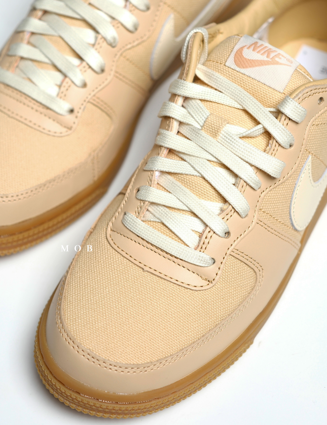 NKSSH03004 Terminator Low PRM Shoes Sesame Coconut Milk