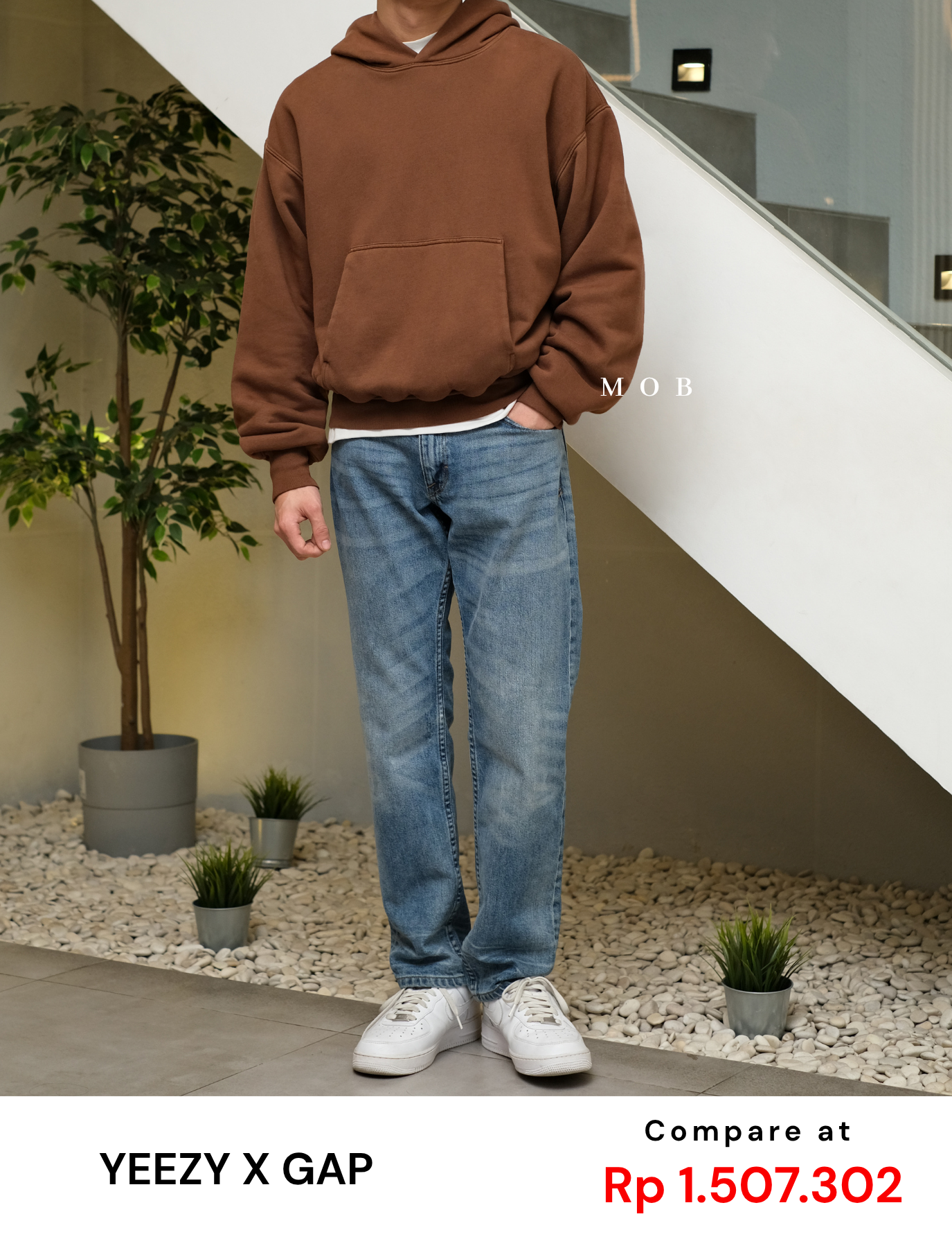 YZHOD01001 Yeezy x Gap Boxy Hoodie Dark Brown 