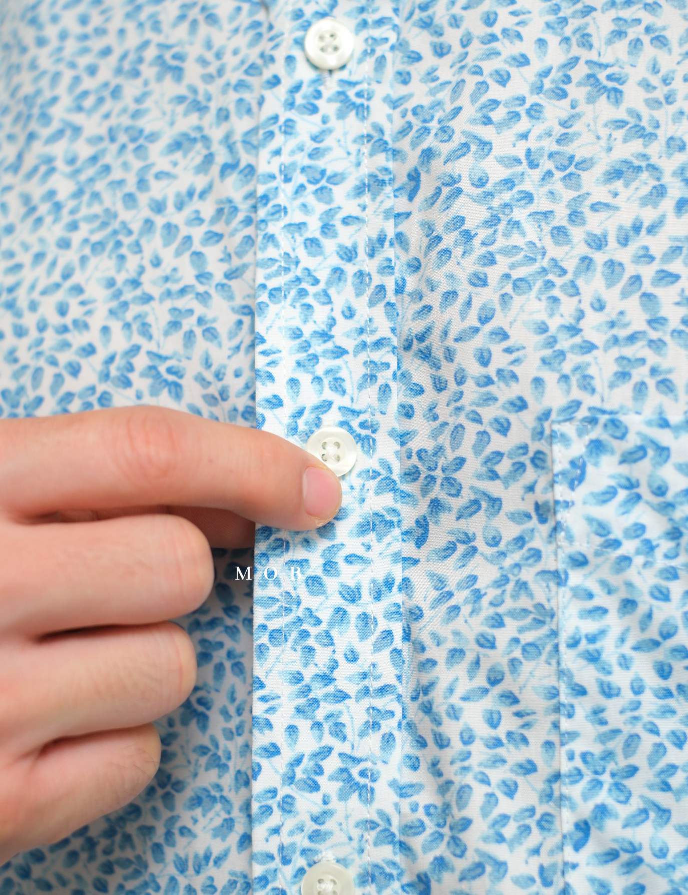 CLRSSS03025 Leaf Pattern SS Shirt Blue White