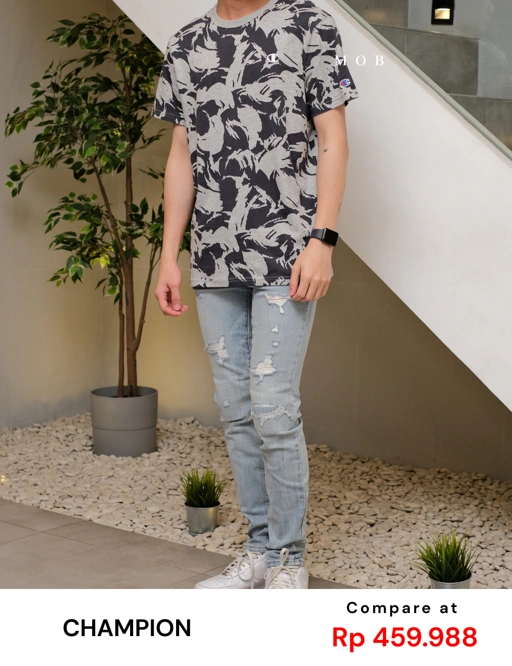Image of CHMPSST2102B Brushstroke Camo SS Tee Grey Black
