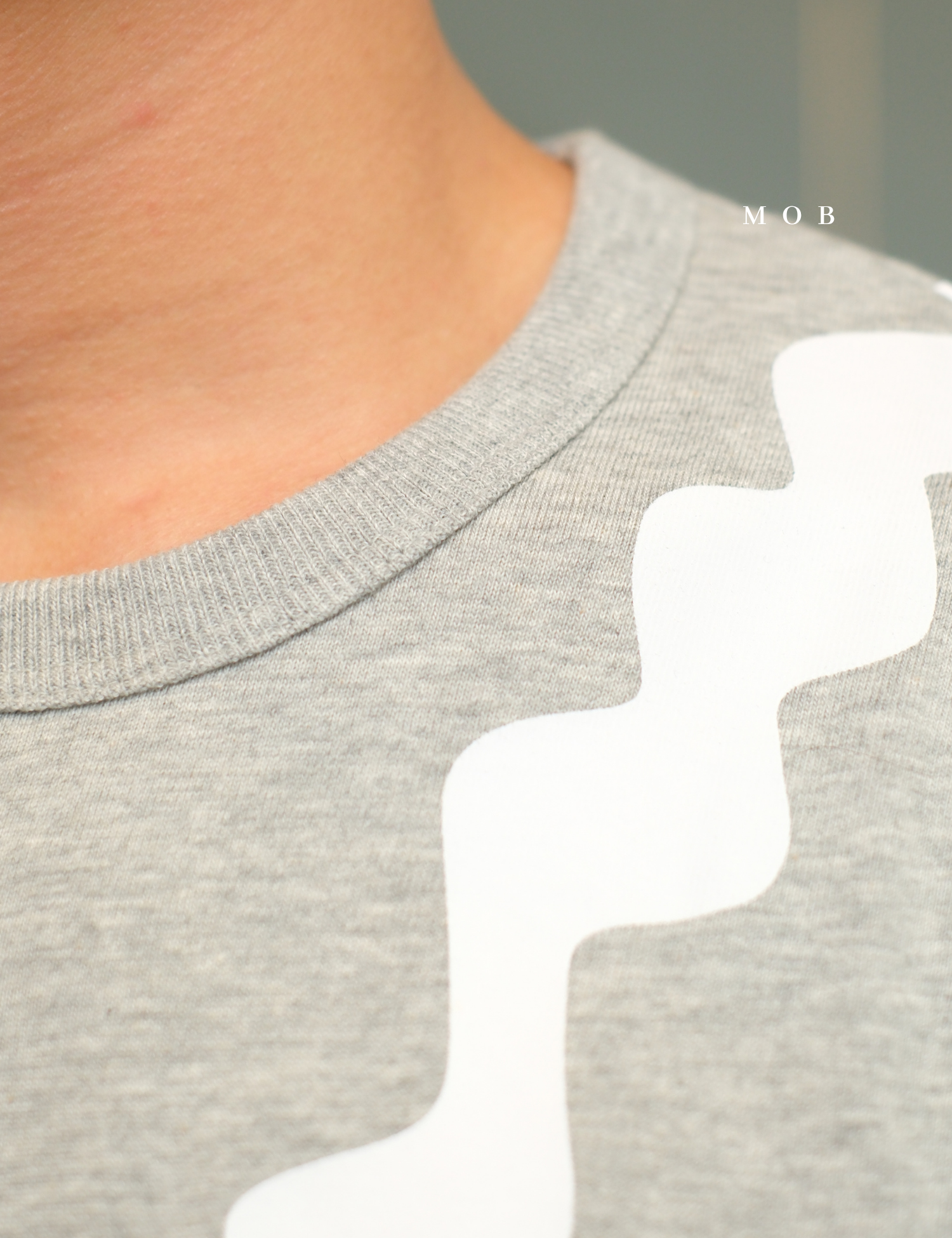 CHMPSST1402A Heritage Tee Wraparound Logo Grey