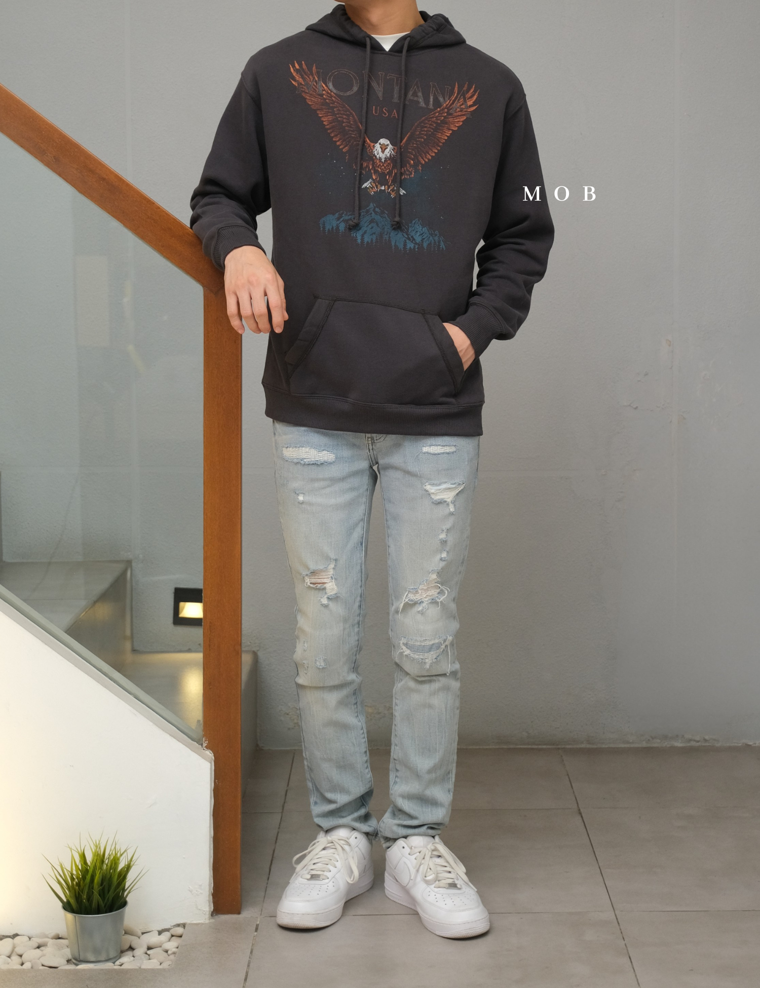 HOLLHOD01001 Eagle Montana Hoodie Charcoal 