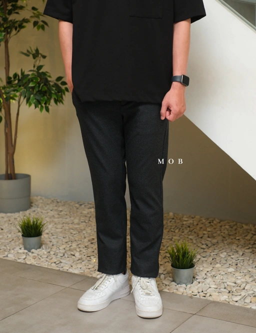 Image of WSYPT01003 Power Basic Pants Black Herringbone