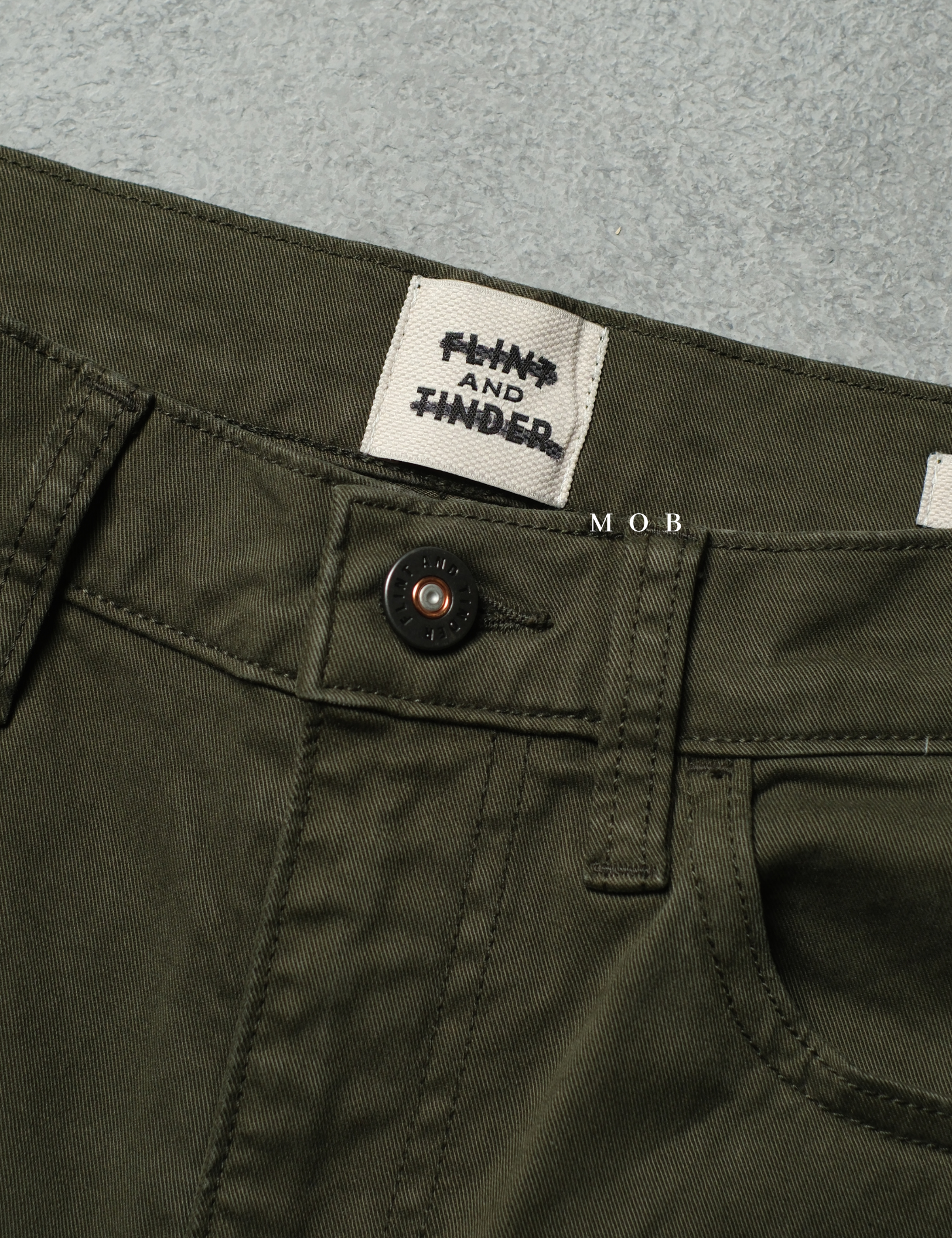 F&TPT03011 365 SLIM FIT Pants Army