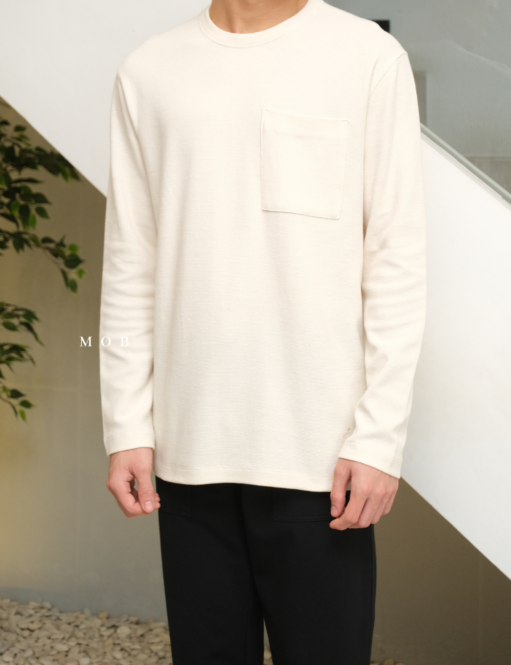 EGLST01002A Texture With Pocket  LS Tee Light Beige 