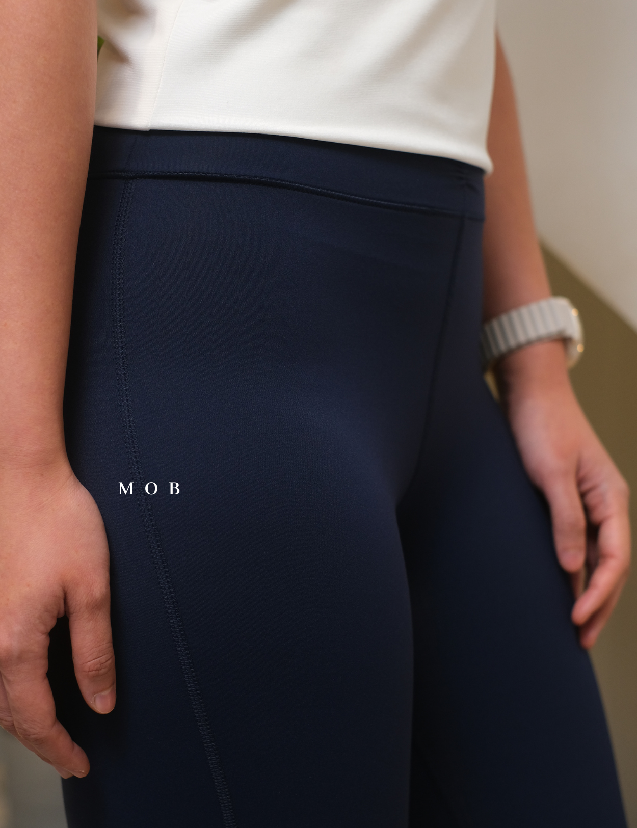 ARPT1401C Buttery Soft CINCH FLARE Leggings Deep Navy
