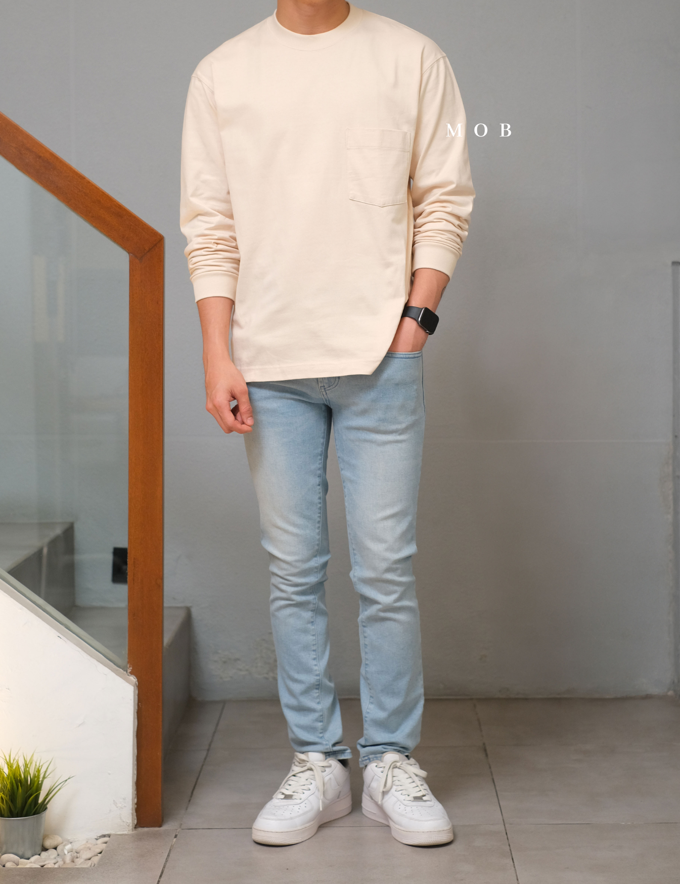 UNQLST02003 Basic Crewneck LS Tee Beige