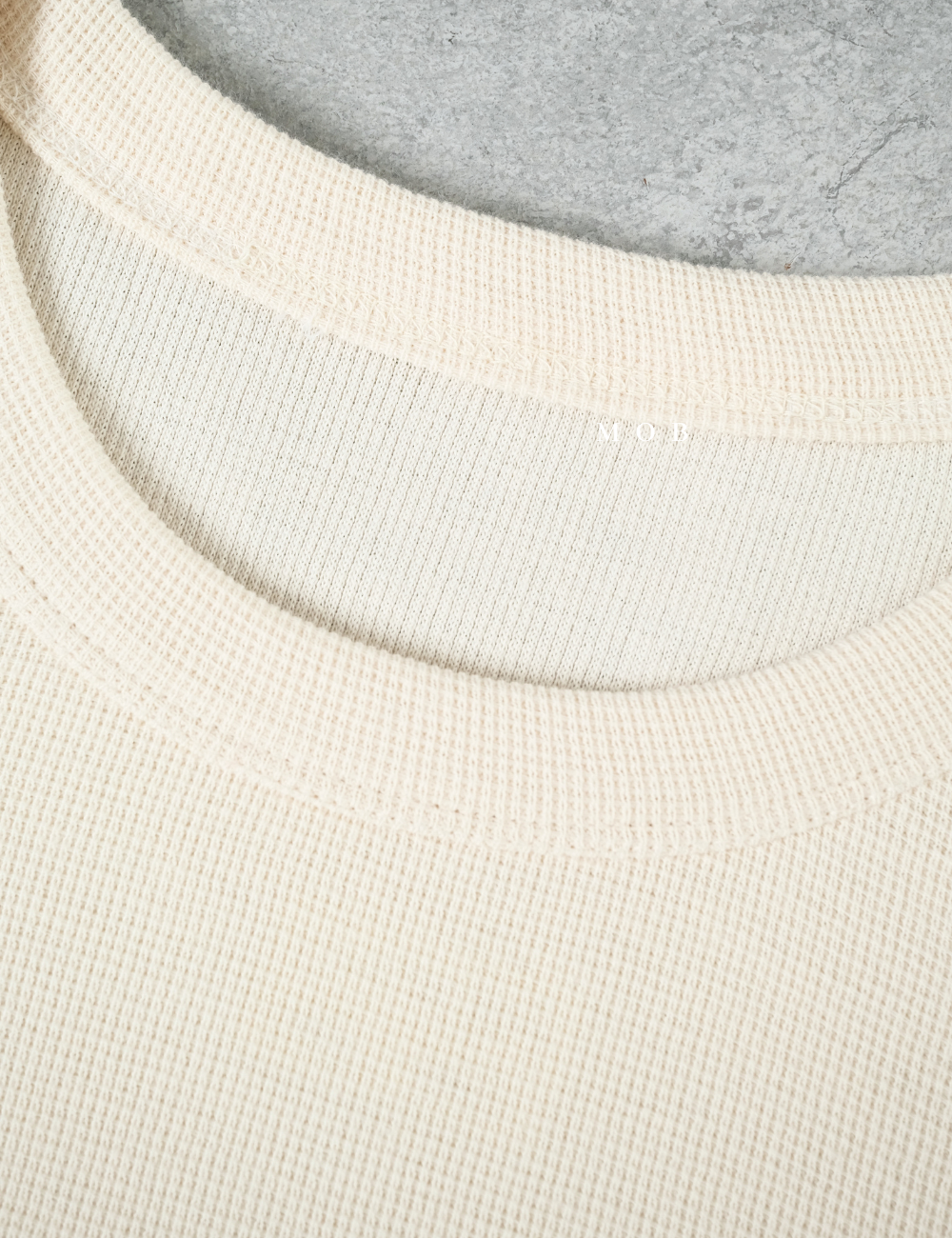 EGLST01002A Texture With Pocket  LS Tee Light Beige 