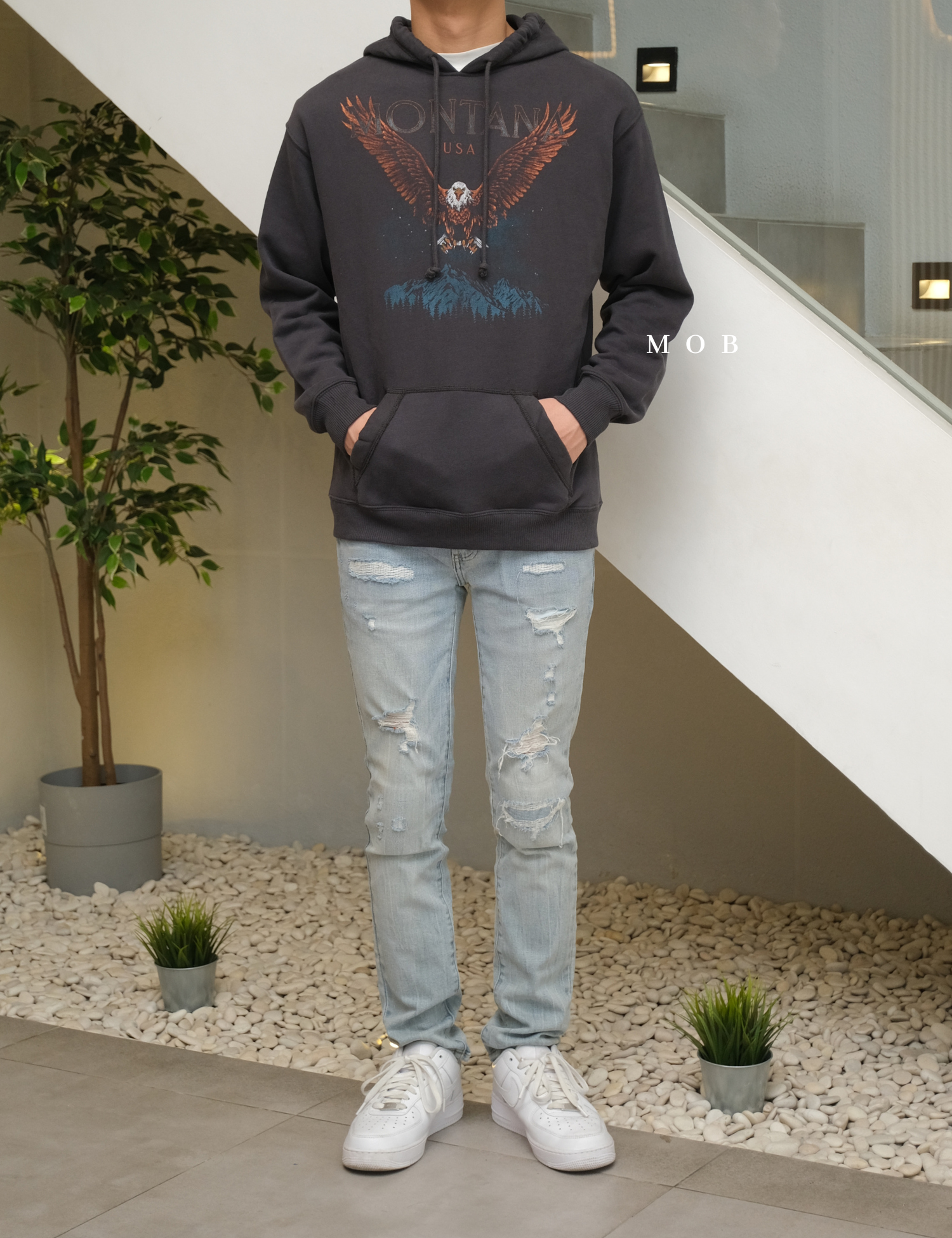 HOLLHOD01001 Eagle Montana Hoodie Charcoal 