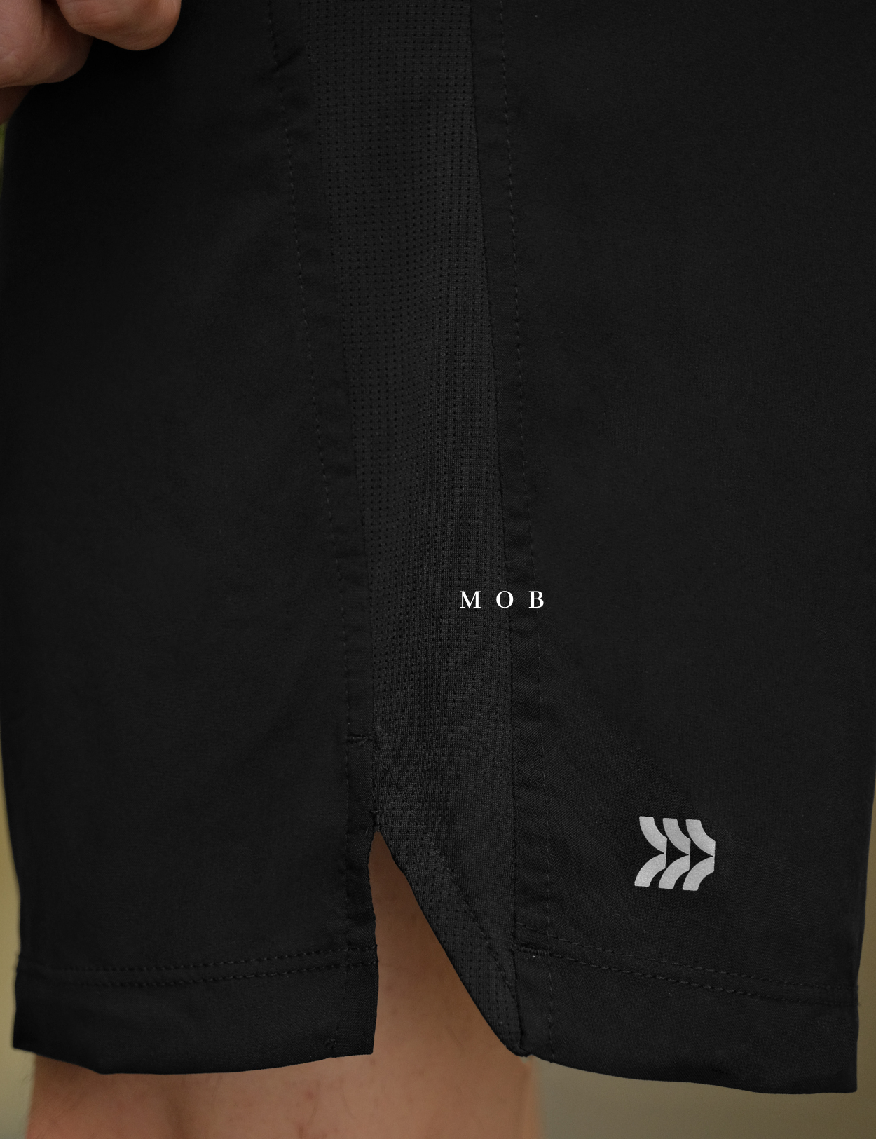 AIMSR02003 2 in 1 Shorts 9" Black
