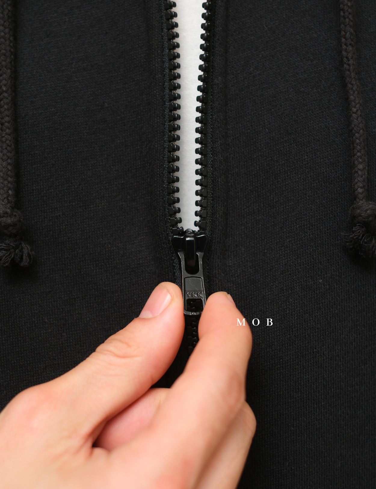 CHMPFZ05001D Basic Small Logo Full Zip Hoodie Black