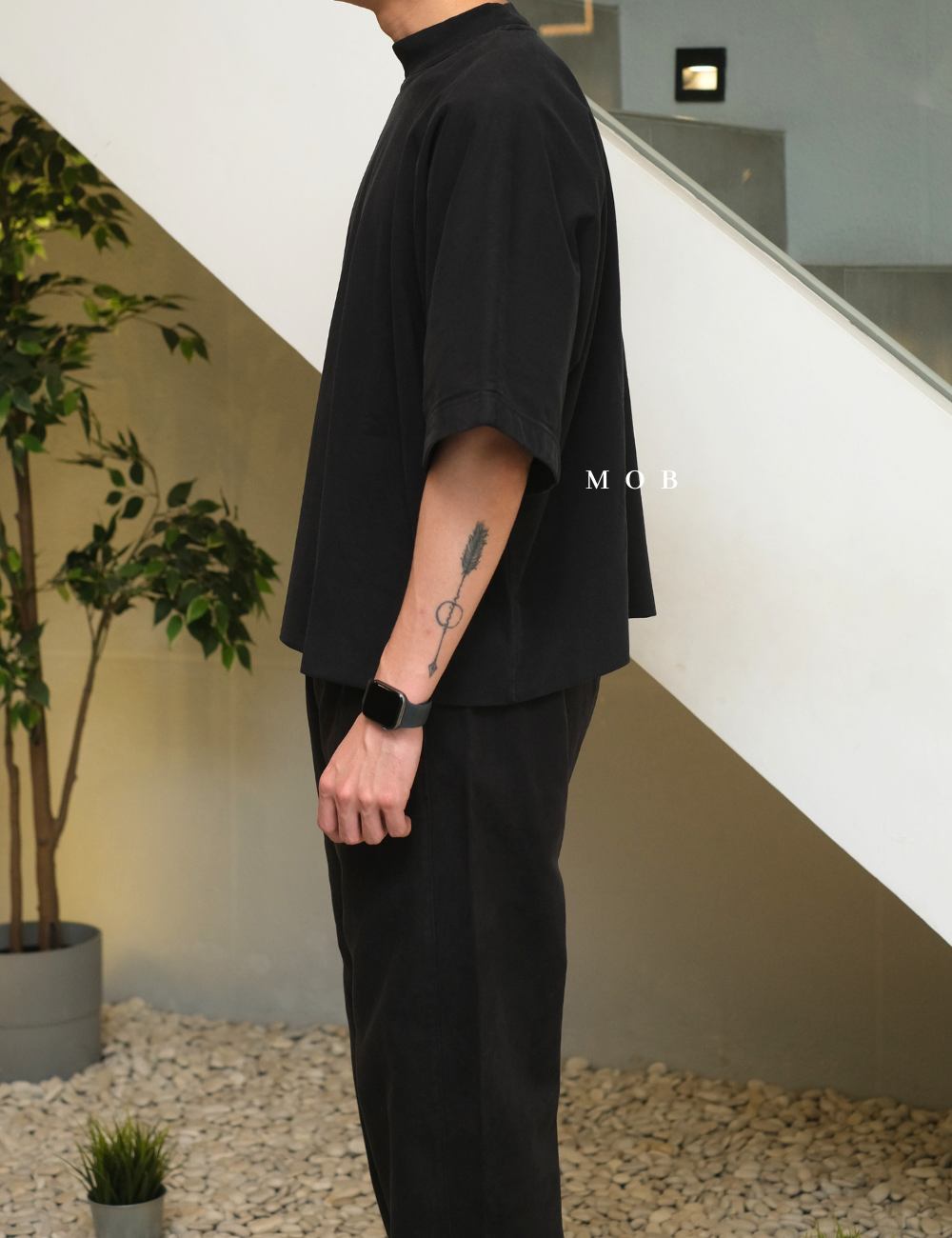 YZSST01001 Boxy 3/4 Tee Black Wash