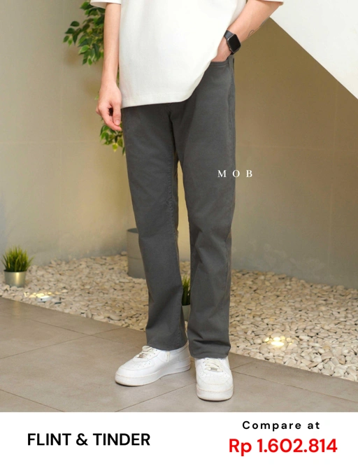 Image of F&TPT04001 365 Straight Fit Pants Asphalt Grey