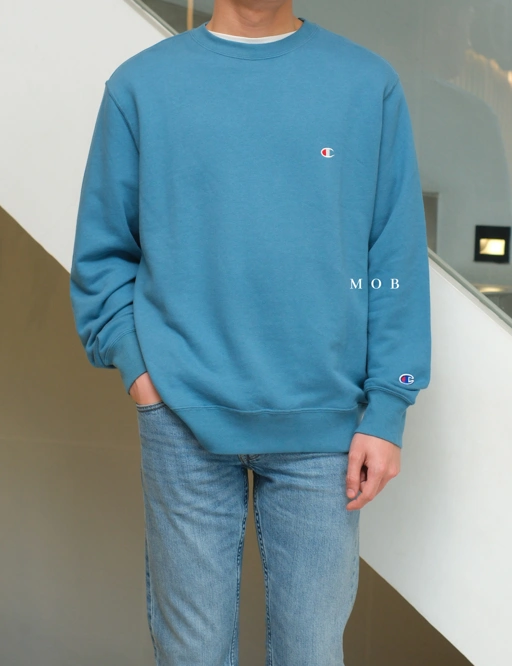 Image of CHMPSW1101H Basic Terry C Small Logo Sweatshirt Blue Tosca