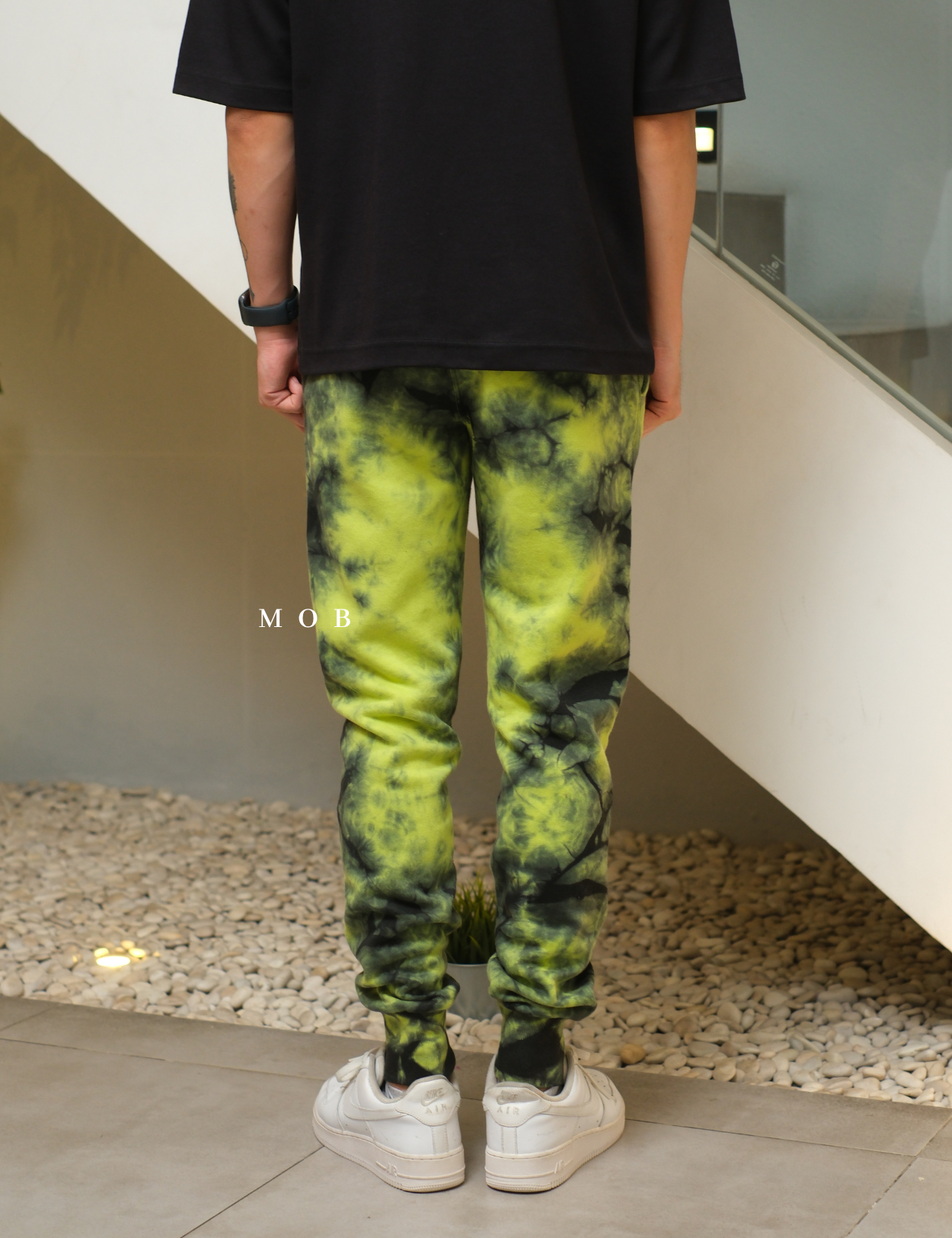 CHMPJP09001D Galaxy Tie Dye Jogger Stabilo Black