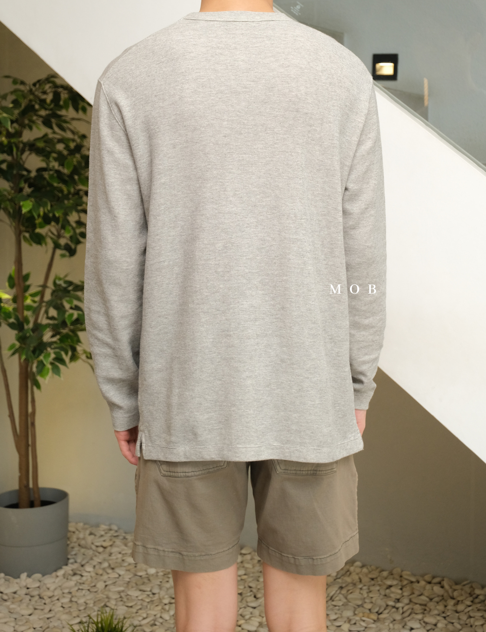 EGLST01002B Texture With Pocket LS Tee Grey