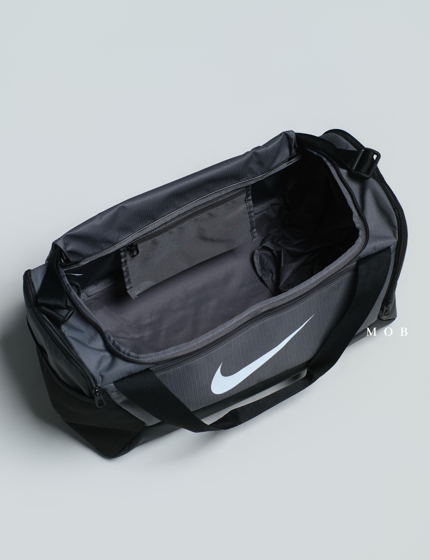 NKBAG03001A Brasilia Duffel Bag Cloud Grey Black (41L)
