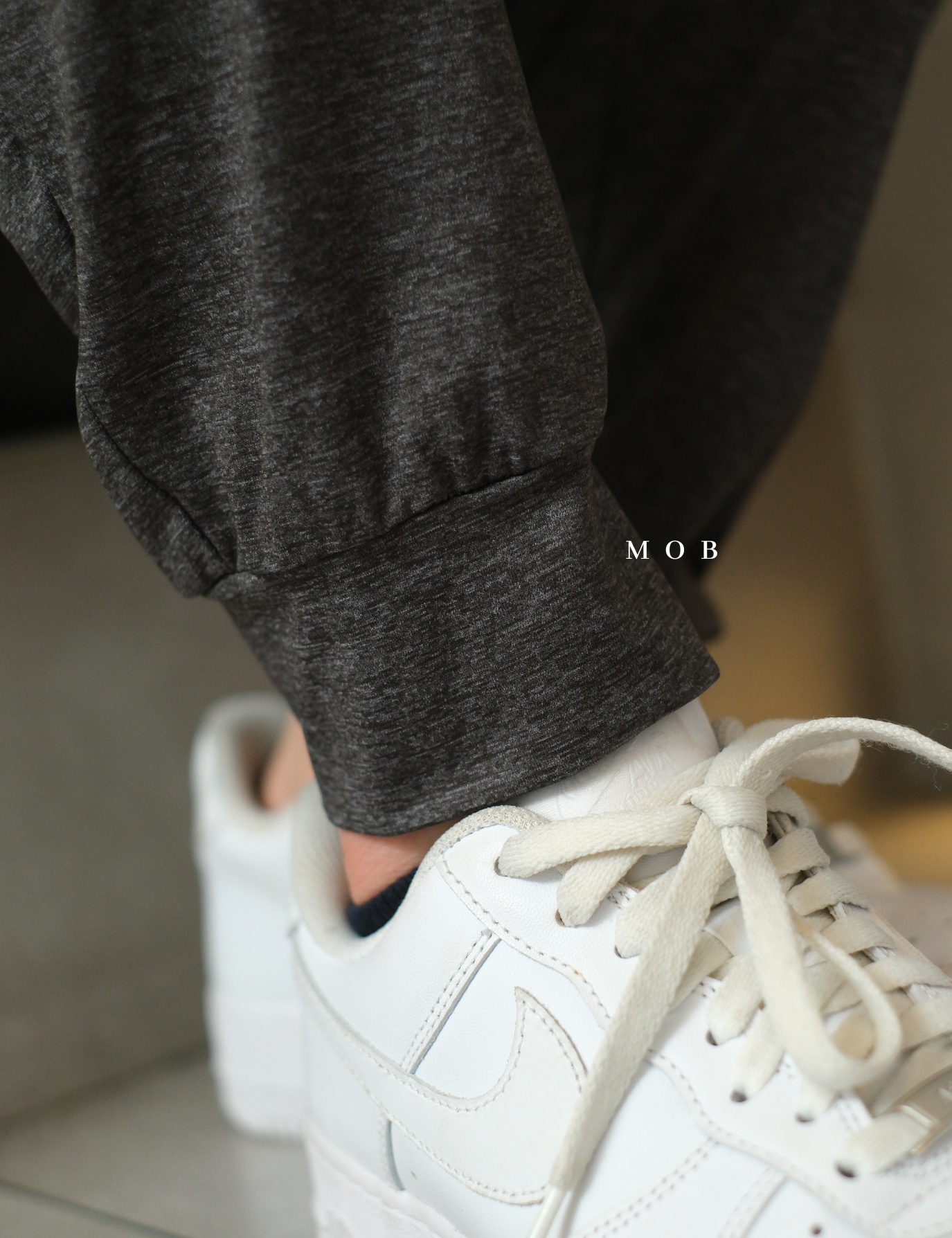 GUJP03002 Stretch Jogger Pants Dark Grey