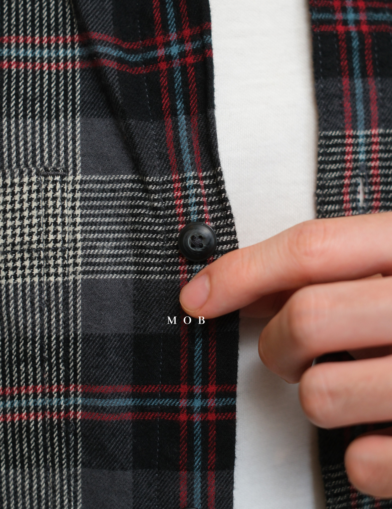 SNMLSS01004 Super Soft Flannel LS Shirt Black Grey Red Plaid