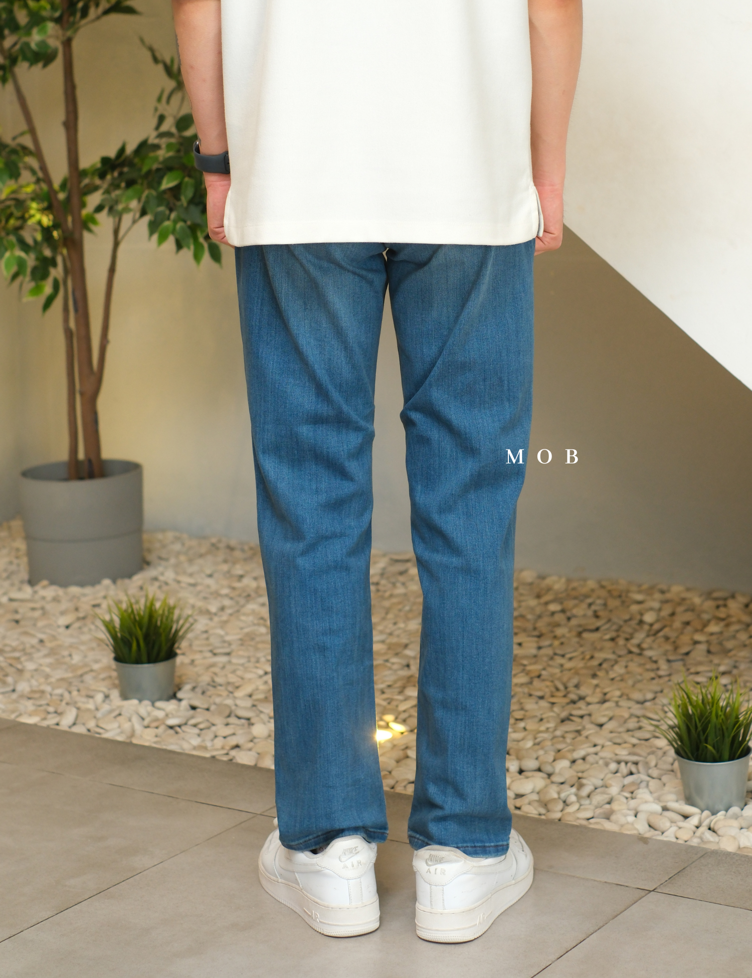 JAPT04003 Athletic Comfort Stretch Jeans Medium Blue