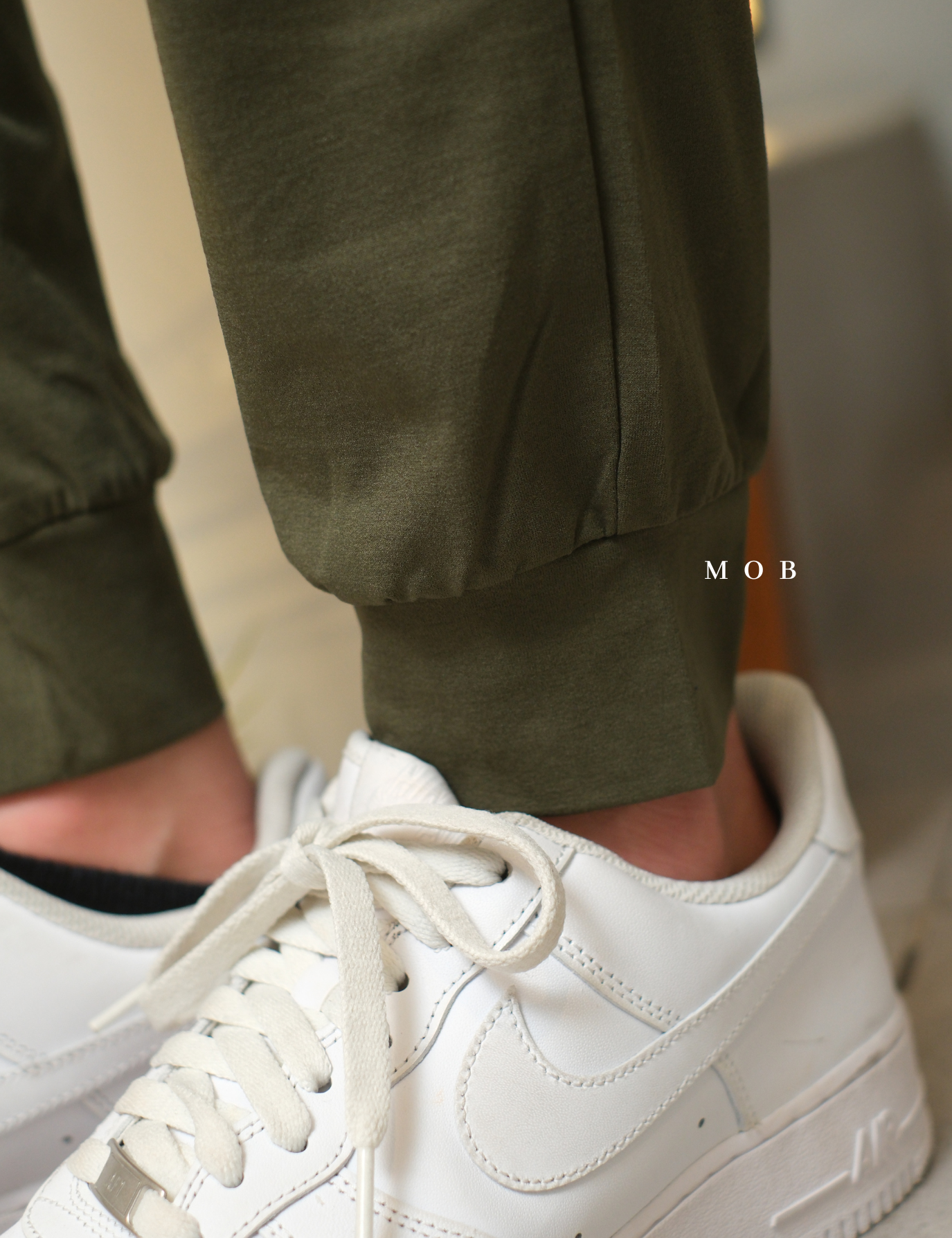GUJP03004 Stretch Jogger Pants Olive