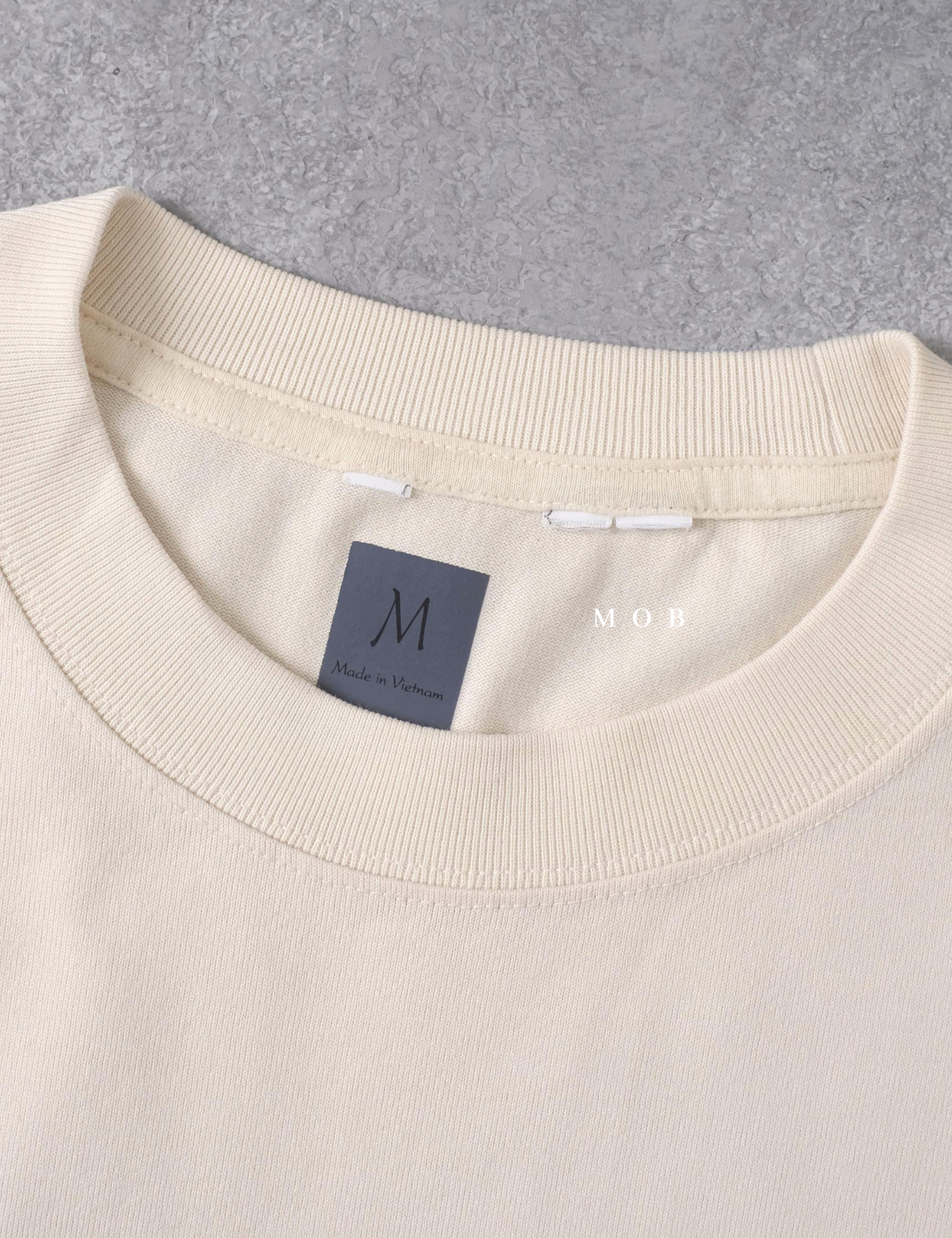 UNQLST02003 Basic Crewneck LS Tee Beige