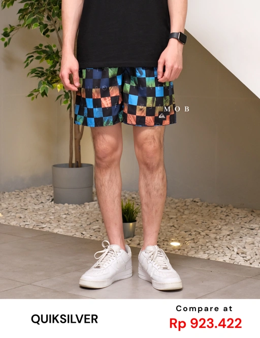 Image of QSBS02001 Volley Shorts Black Orange Plaid