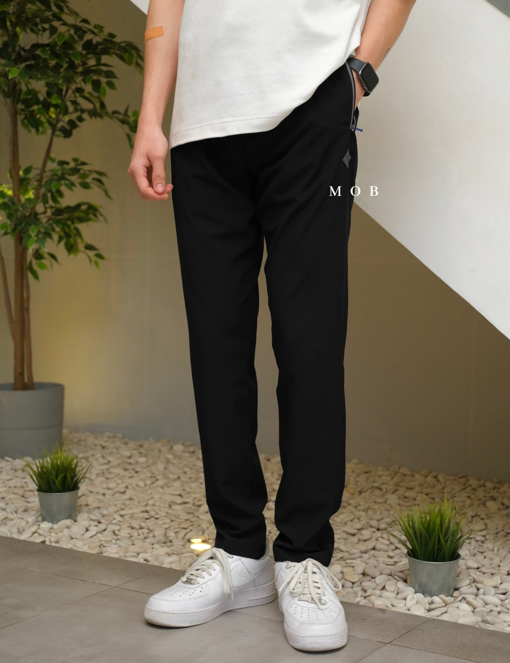 VHTP02003 Performance Active Track Pants Black (L & XL ONLY)