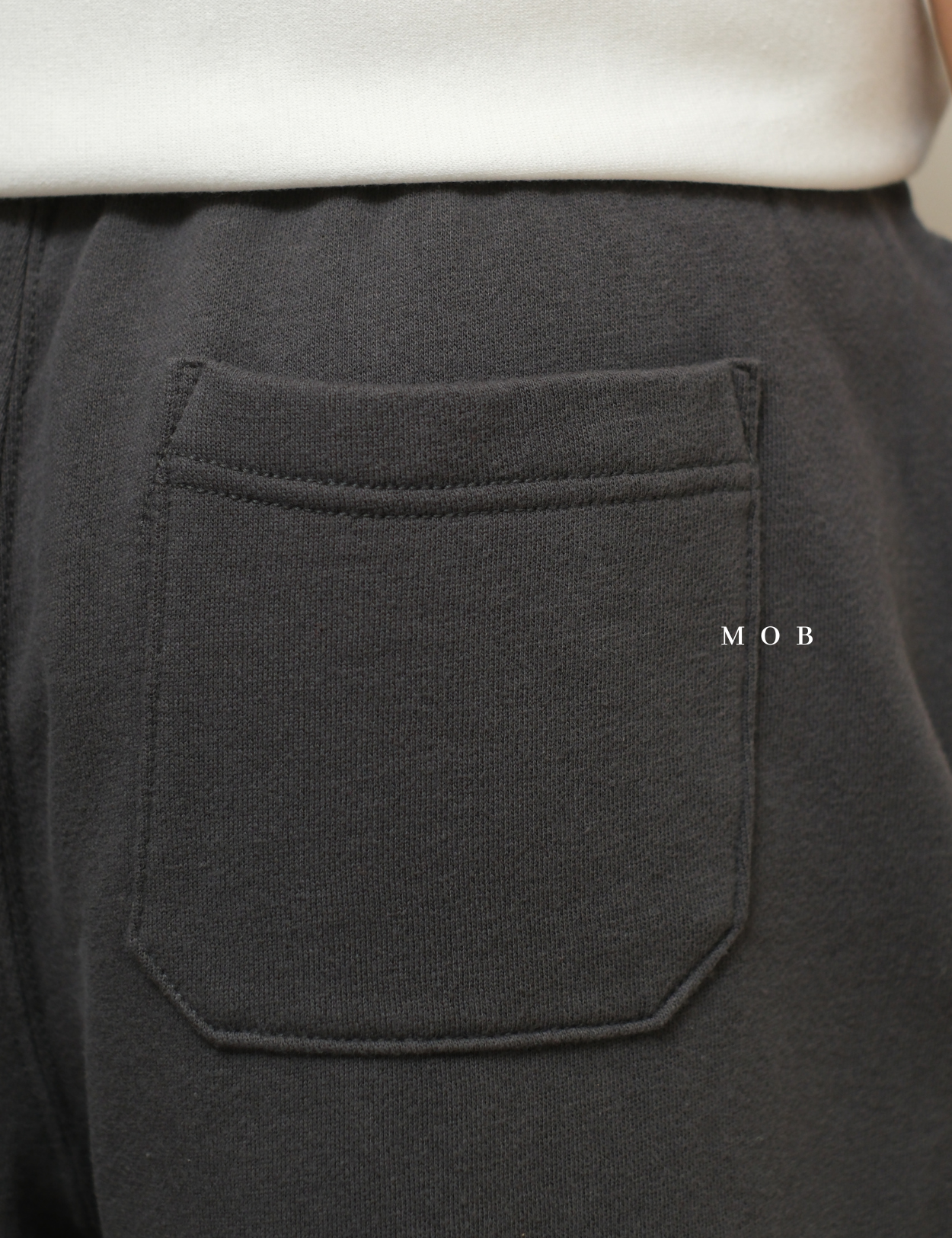 ARSR03001A Basic Solid Fleece Shorts Grey