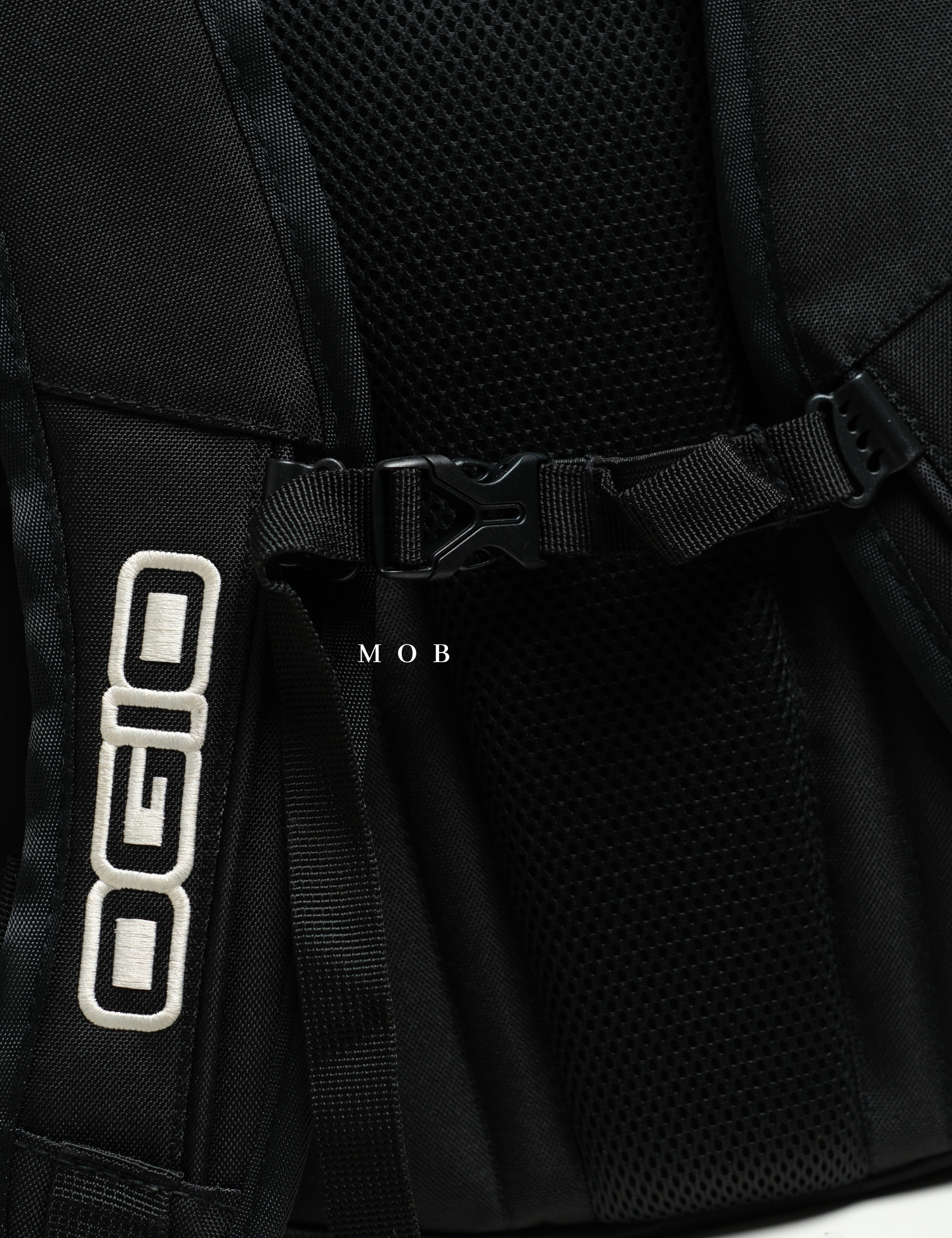 OGBAG02009B Juggernaut Pack Black Red