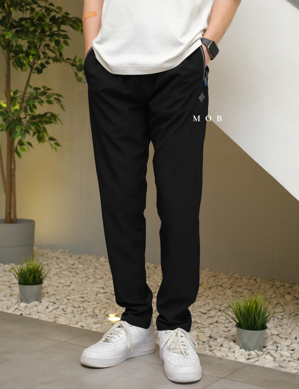VHTP02003 Performance Active Track Pants Black (L & XL ONLY)