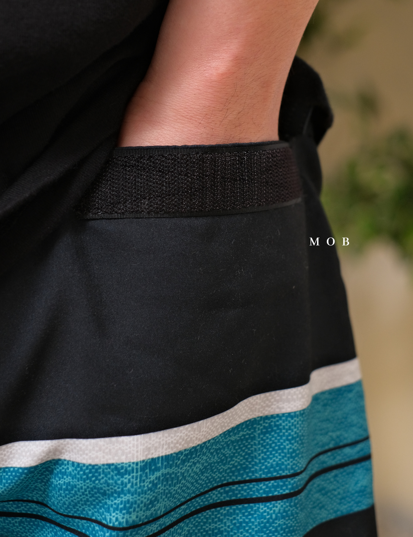 QSBS02003A Volley Shorts Black Turquoise Stripe