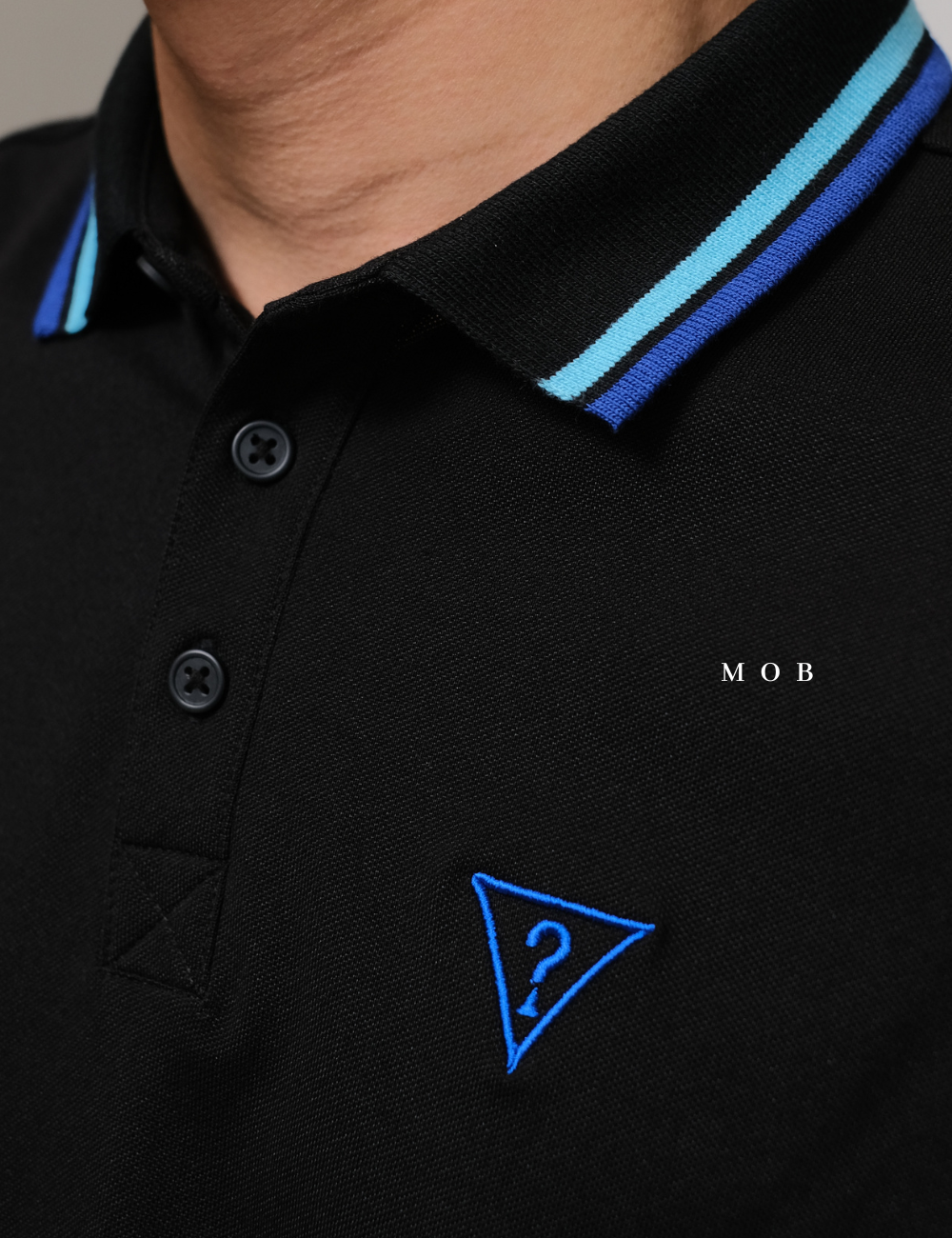 GSSPS01001A Pique Triangle Logo Polo Black