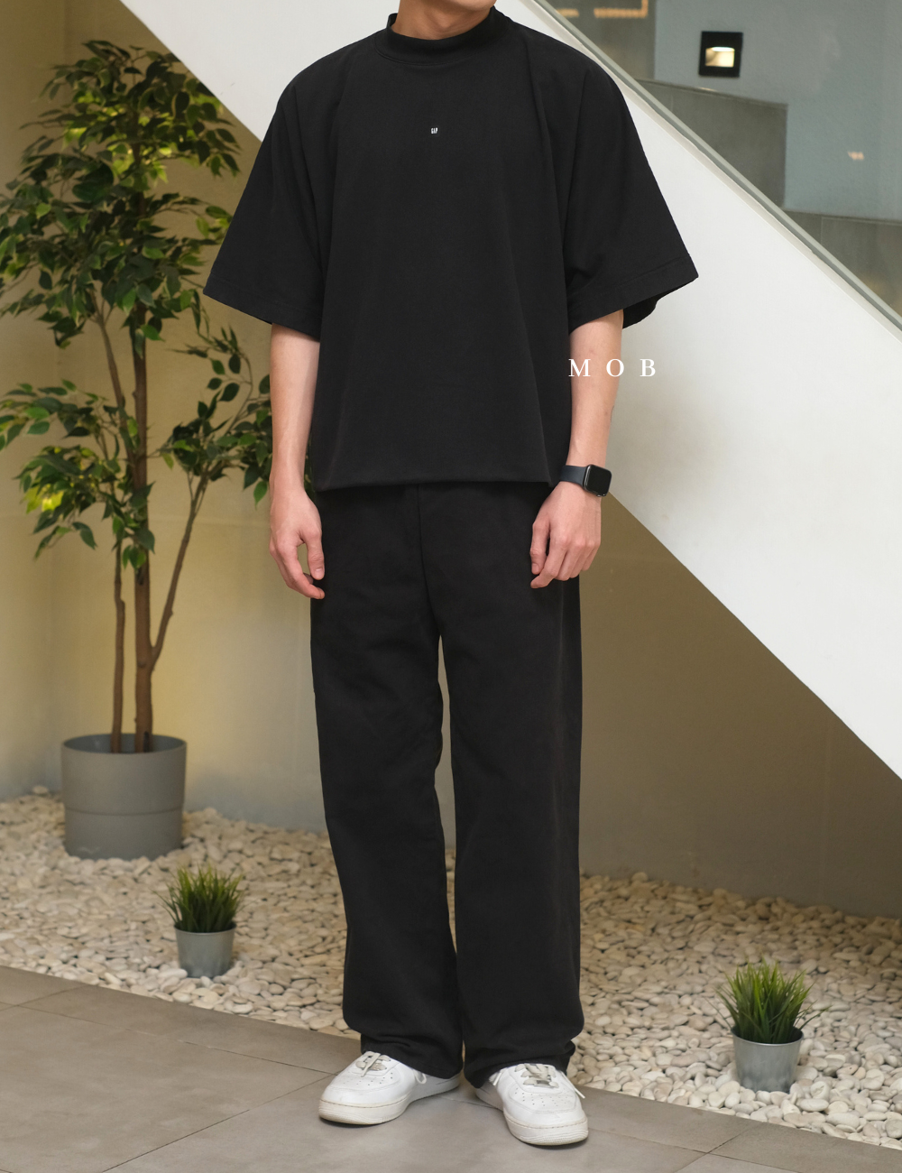 YZSST01001 Boxy 3/4 Tee Black Wash