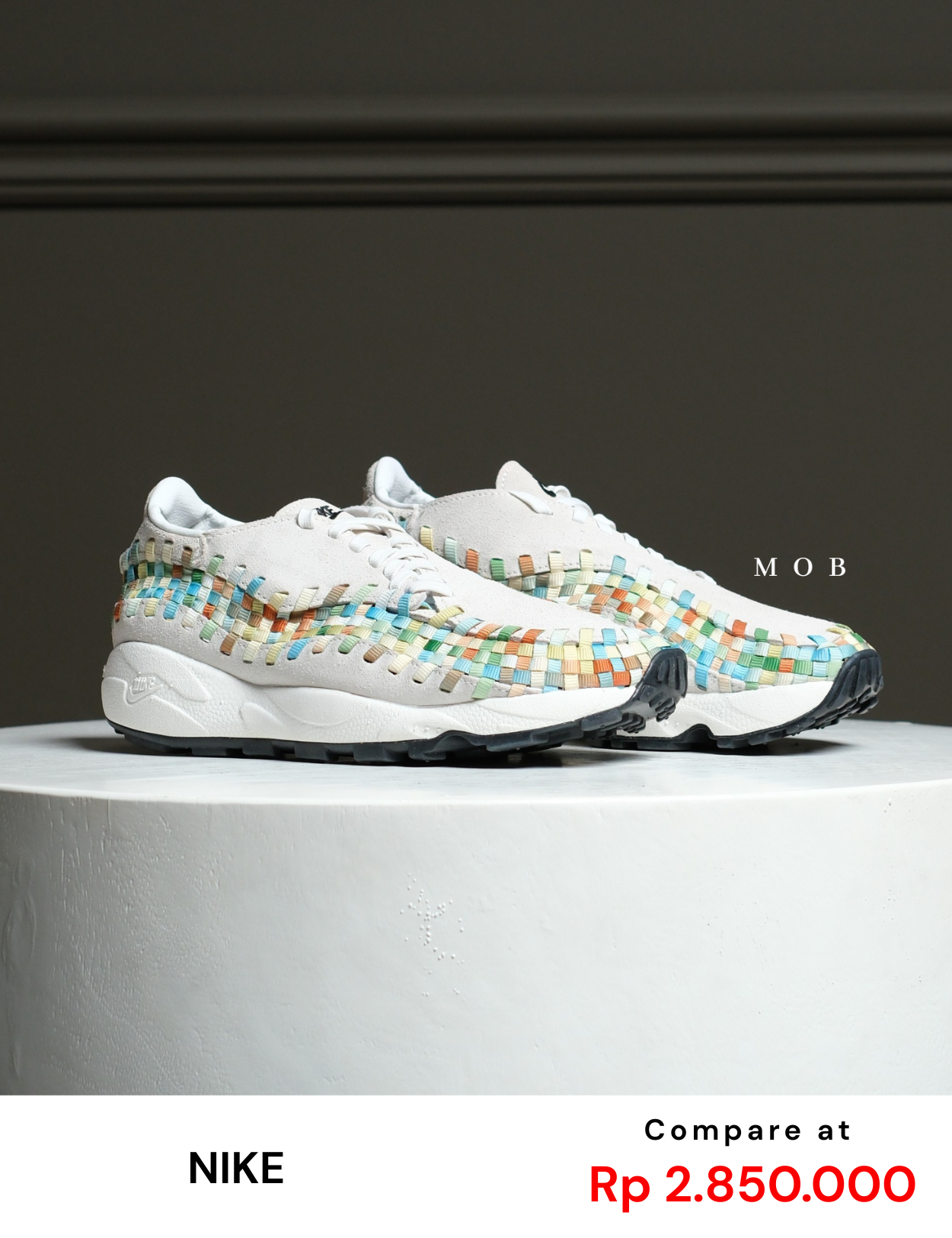 NKSSH03002C Air Footscape Woven Premium Shoes Summit White