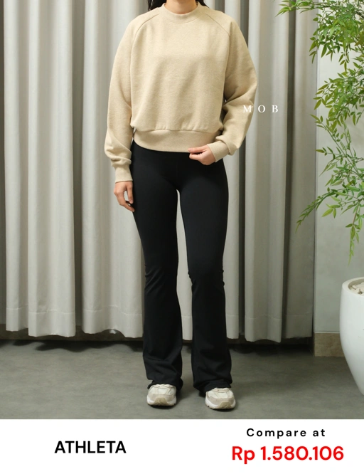 Image of ATHSW01001C Forever Fleece Relaxed Sweatshirt Khaki