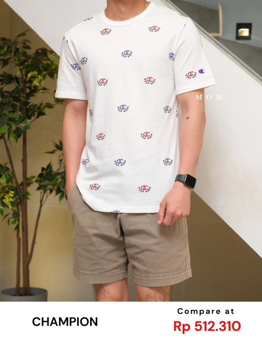 Image of CHMPSST2119B Sketch All Over Logo White (XL ONLY)