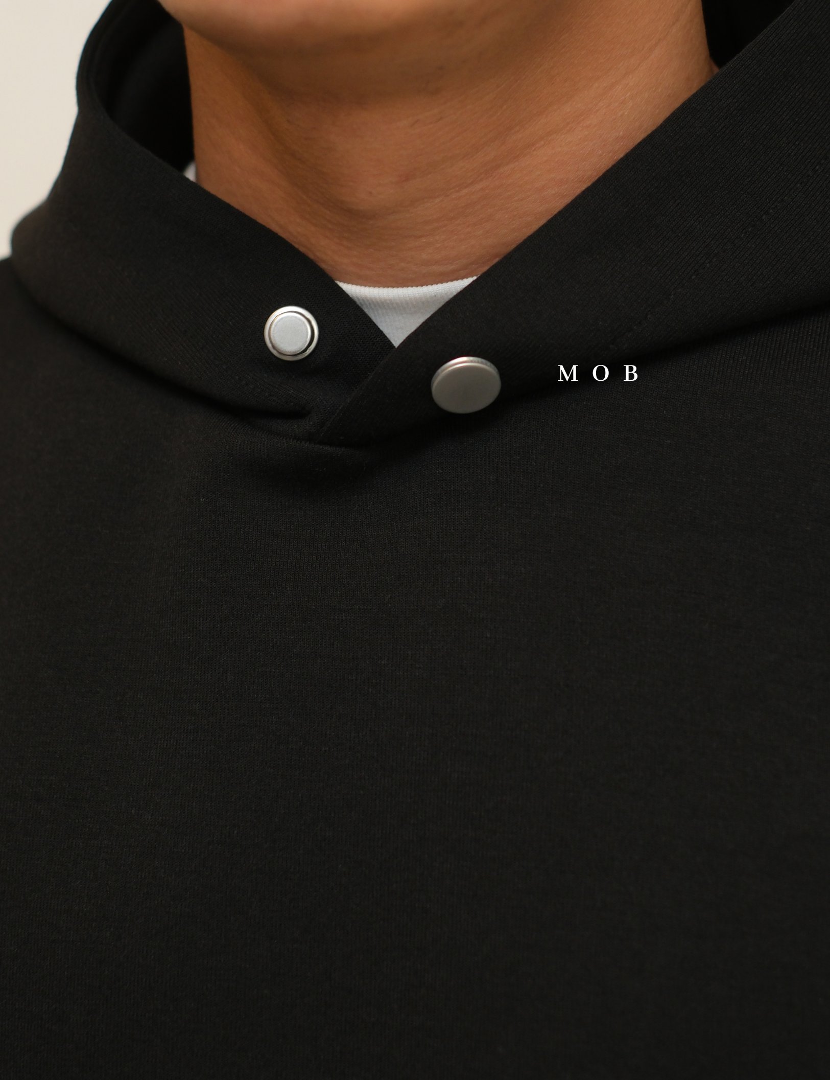 ARK01HDO042 Sovereign Boxy Hoodie Obsidian Black