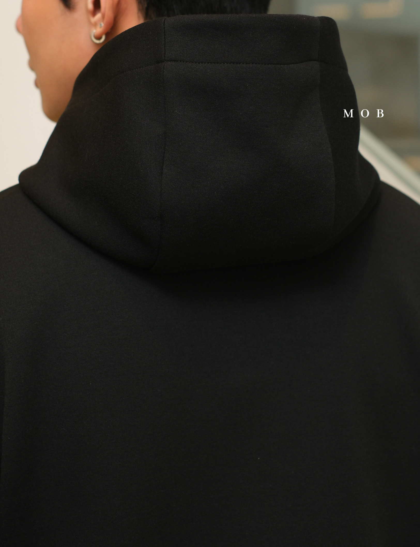 ARK01HDO042 Sovereign Boxy Hoodie Obsidian Black