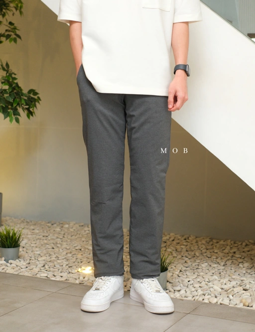 Image of UNQPT16001 Heattech Warm-Lined Pants Dark Grey