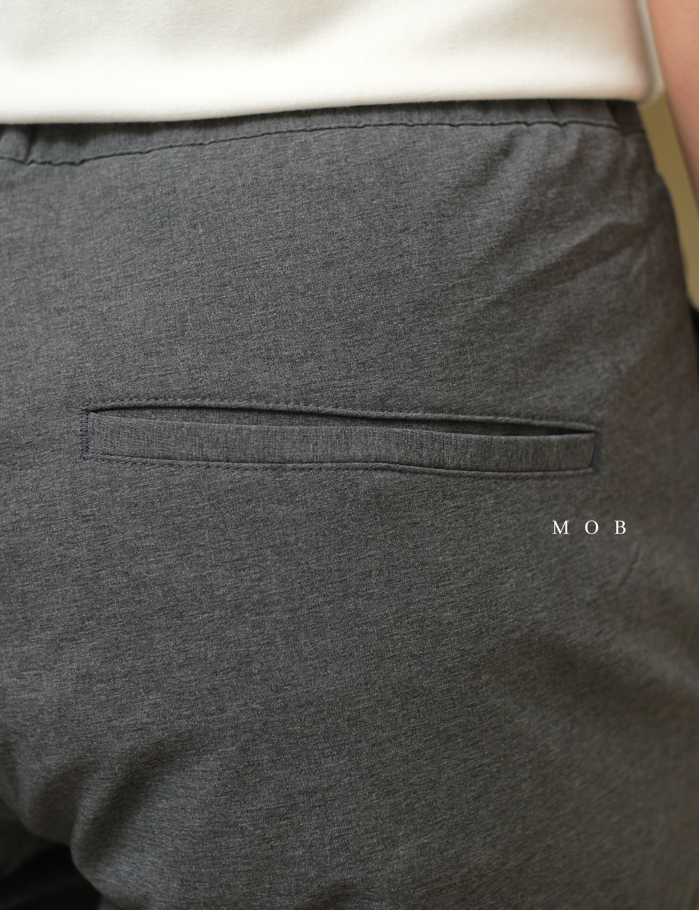 UNQPT16001 Heattech Warm-Lined Pants Dark Grey