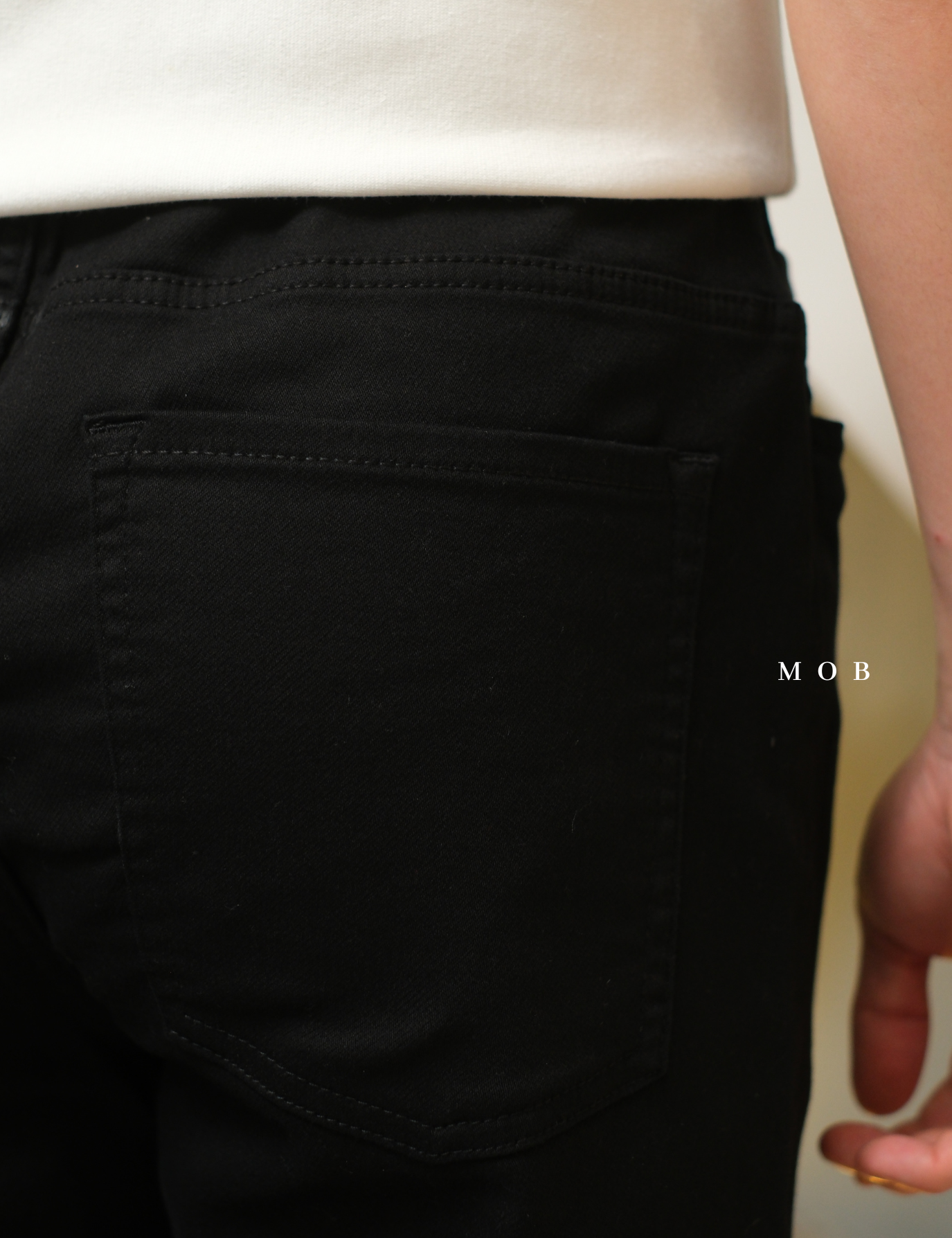 AKPT01001 Stretch Knit Pants Black