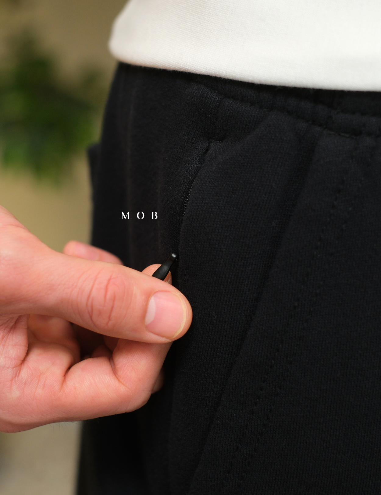ARSR03001B Basic Solid Fleece Shorts Black