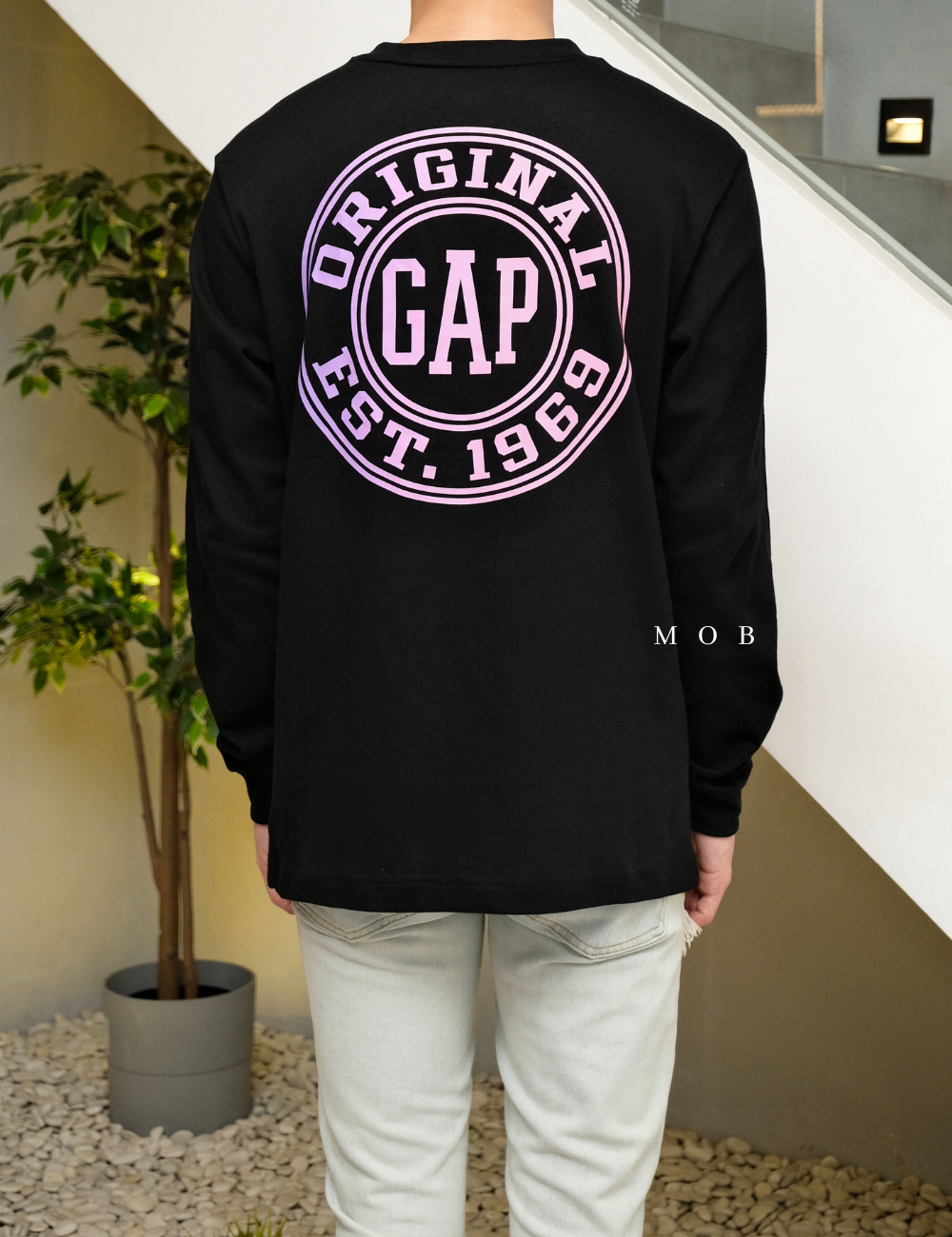 GPLST06001 Circle Logo LS Tee Black