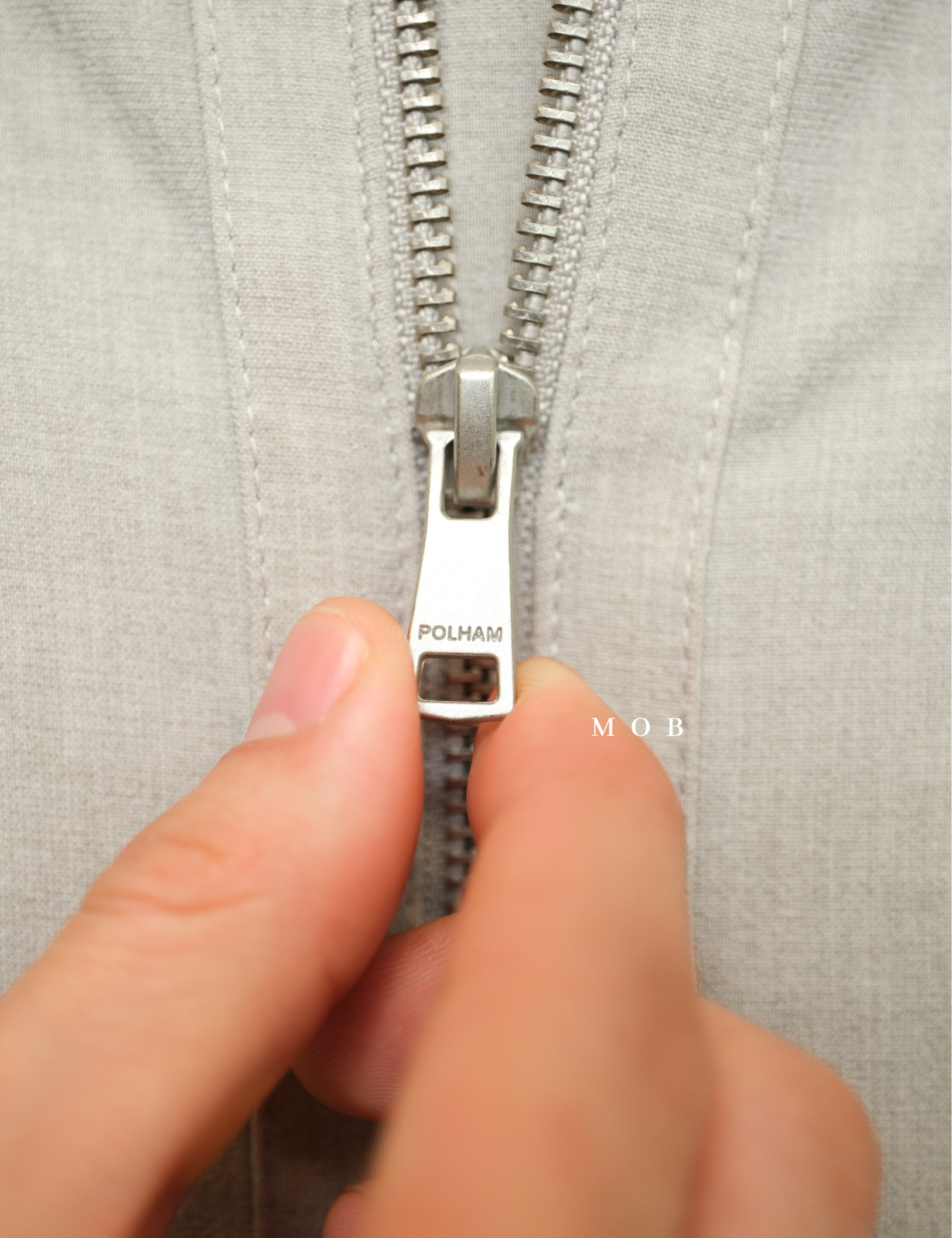 PHJ02003 Lightweight Hybrid Jacket Taupe