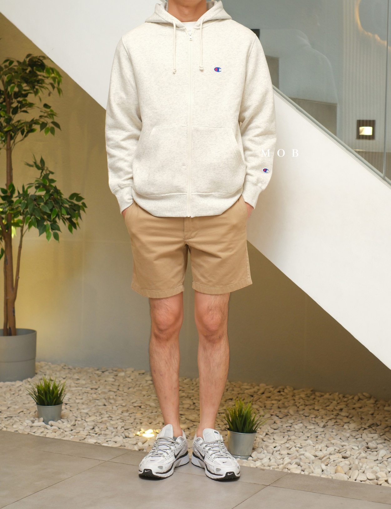 CHMPFZ05002 Basic Small Logo Full Zip Hoodie Ivory Misty