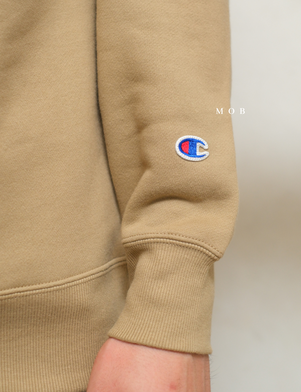 CHMPSW1204 FLEECE Middle Script Logo Sweatshirt Khaki